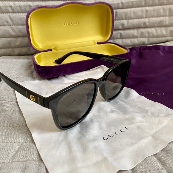Gucci Authentic, NWOT sunglasses - Picture 3 of 10
